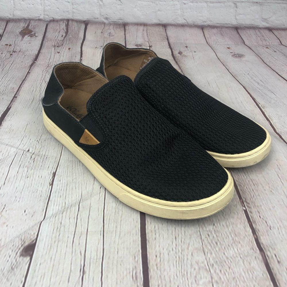OluKai Pehuea Black Slip-on Sneaker Women's Sz 8.5